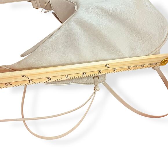 Betsey Johnson Festival RARE Gold Vegan Leather Butterfly Boho Y2K Crossbody Bag - Picture 12 of 14